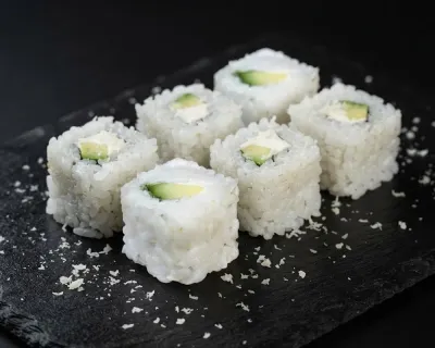 SNOWLY ROLLS Avocat Cheese