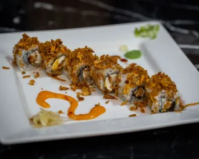 Crispy Roll Avocado cheese
